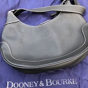 Dooney Bourke Navy/white stitching shoulder bag